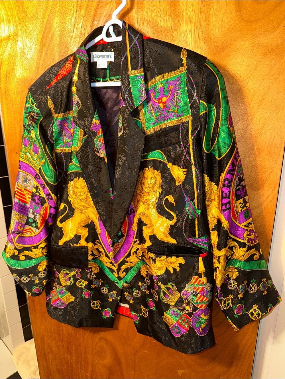 vintage maximalist blazer from the brand Silkworm's.